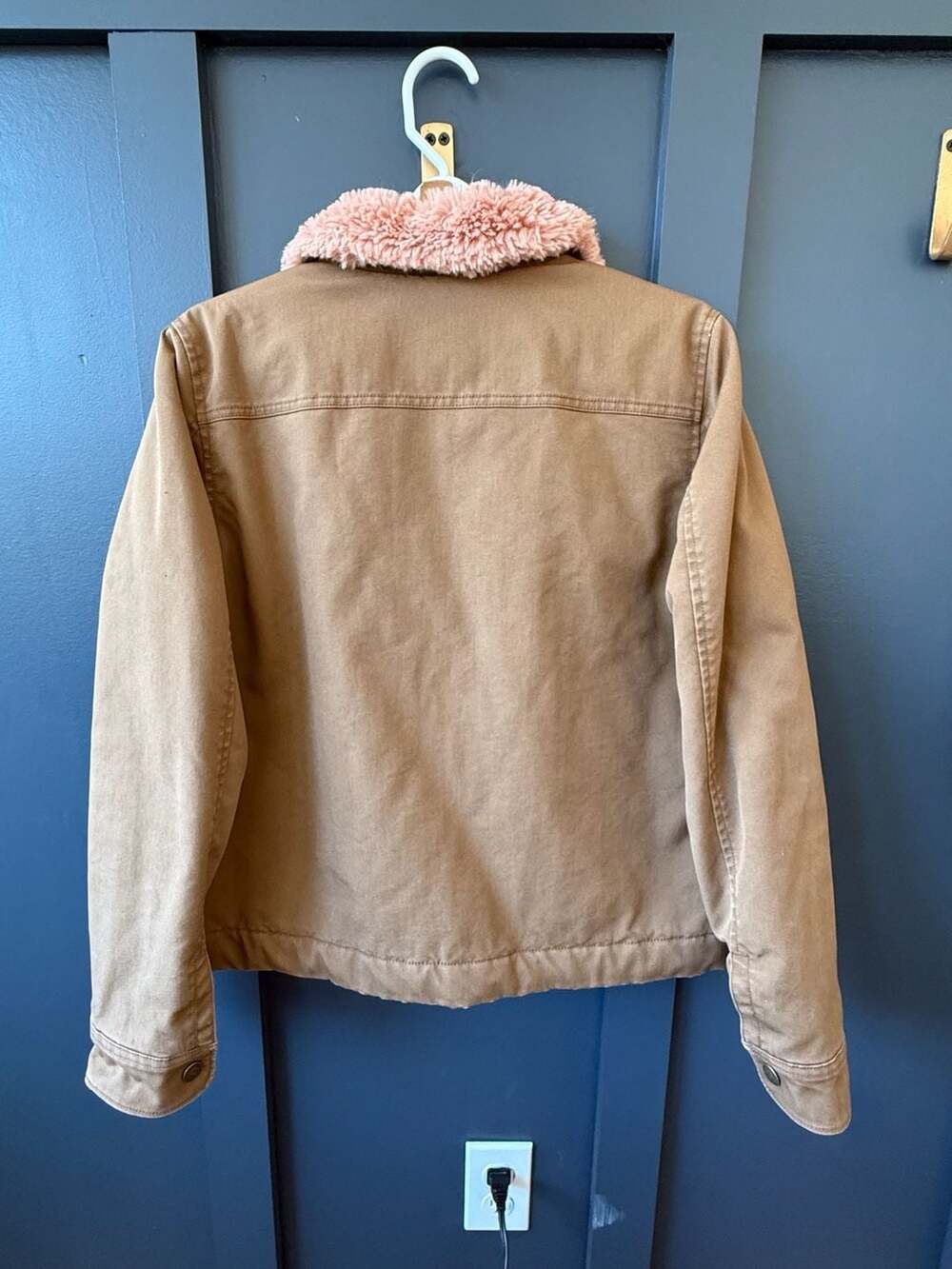 Patagonia Women's Maple Grove Canvas Jacket Brown with Pink Fleece Collar - Picture 5 of 7